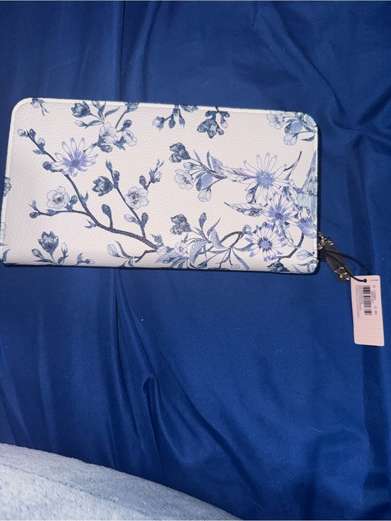 Victoria's Secret Handbags - Victoria's Secret White Wallet with Blue Floral Print